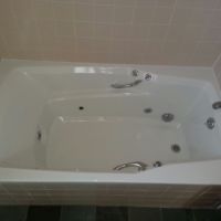 bathtub refinishing company